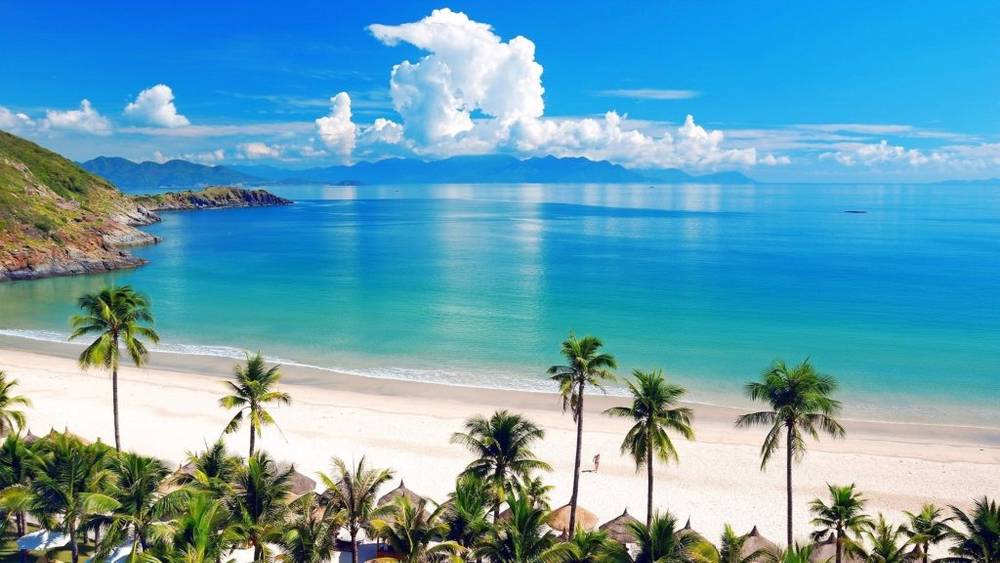 Biển Nha Trang Có Gì Đặc Biệt?