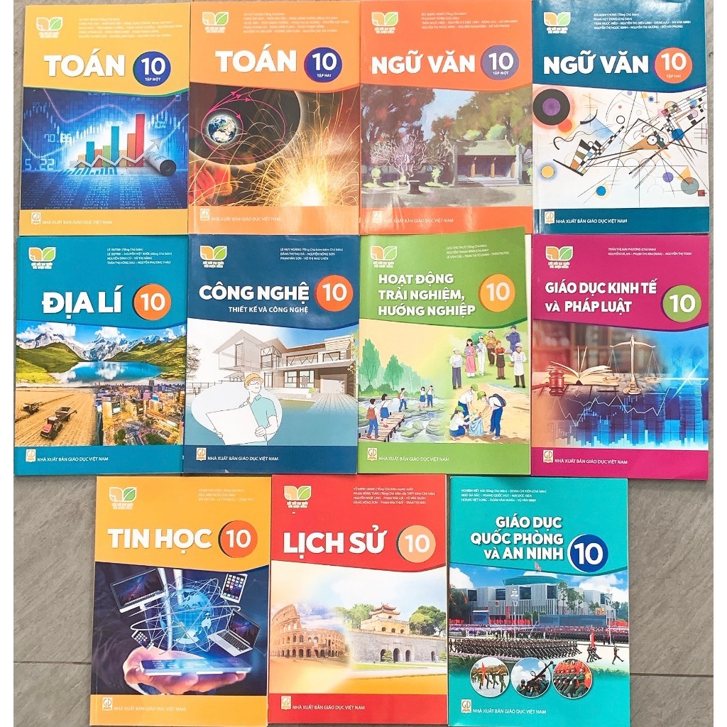 Bộ sách lớp 10 bao nhiêu tiền?