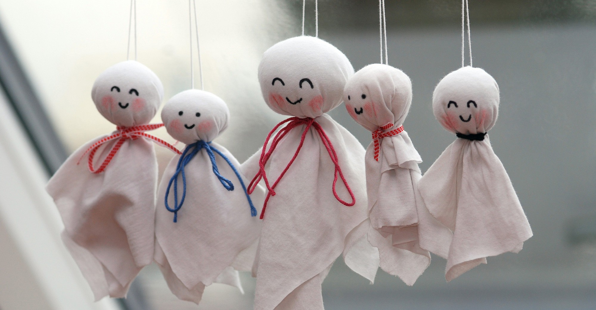 Búp bê cầu nắng và búp bê cầu mưa: Ý nghĩa và nguồn gốc