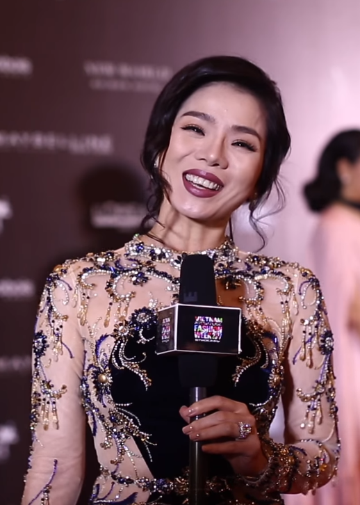 Ca sĩ Lệ Quyên sinh năm bao nhiêu?