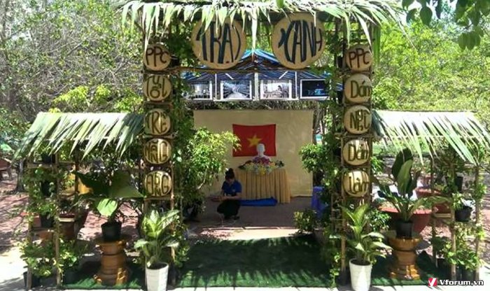 Cổng Trại Bằng Lá Dừa: Hướng Dẫn Chi Tiết, Đẹp Mắt & Bền Chắc Gallery 2