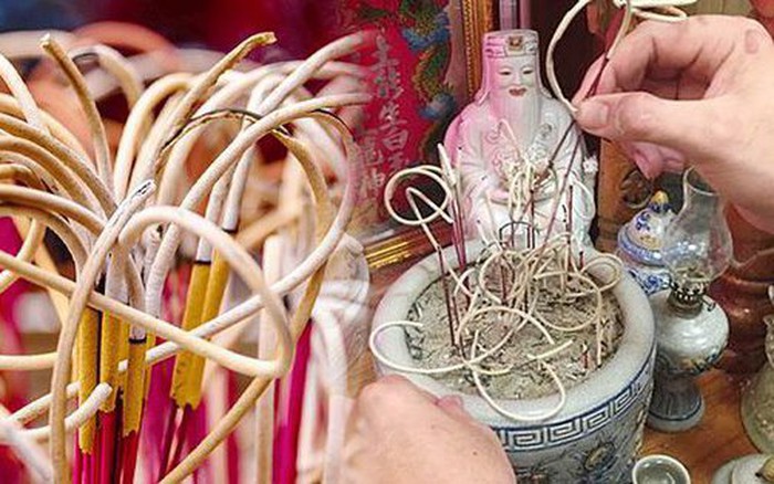 Cách Tỉa Chân Nhang 23 Tháng Chạp Chuẩn Nhất Gallery 2