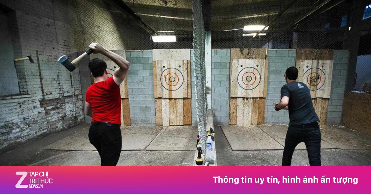 Ném Rìu Hà Nội - Địa Điểm Giải Trí Mới Lạ Và Thú Vị Gallery 1