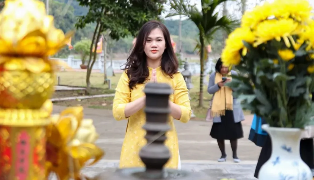 Lời Tấu Khi Hầu Đồng: Văn Khấn, Bài Cúng Và Ý Nghĩa Tâm Linh Gallery 1