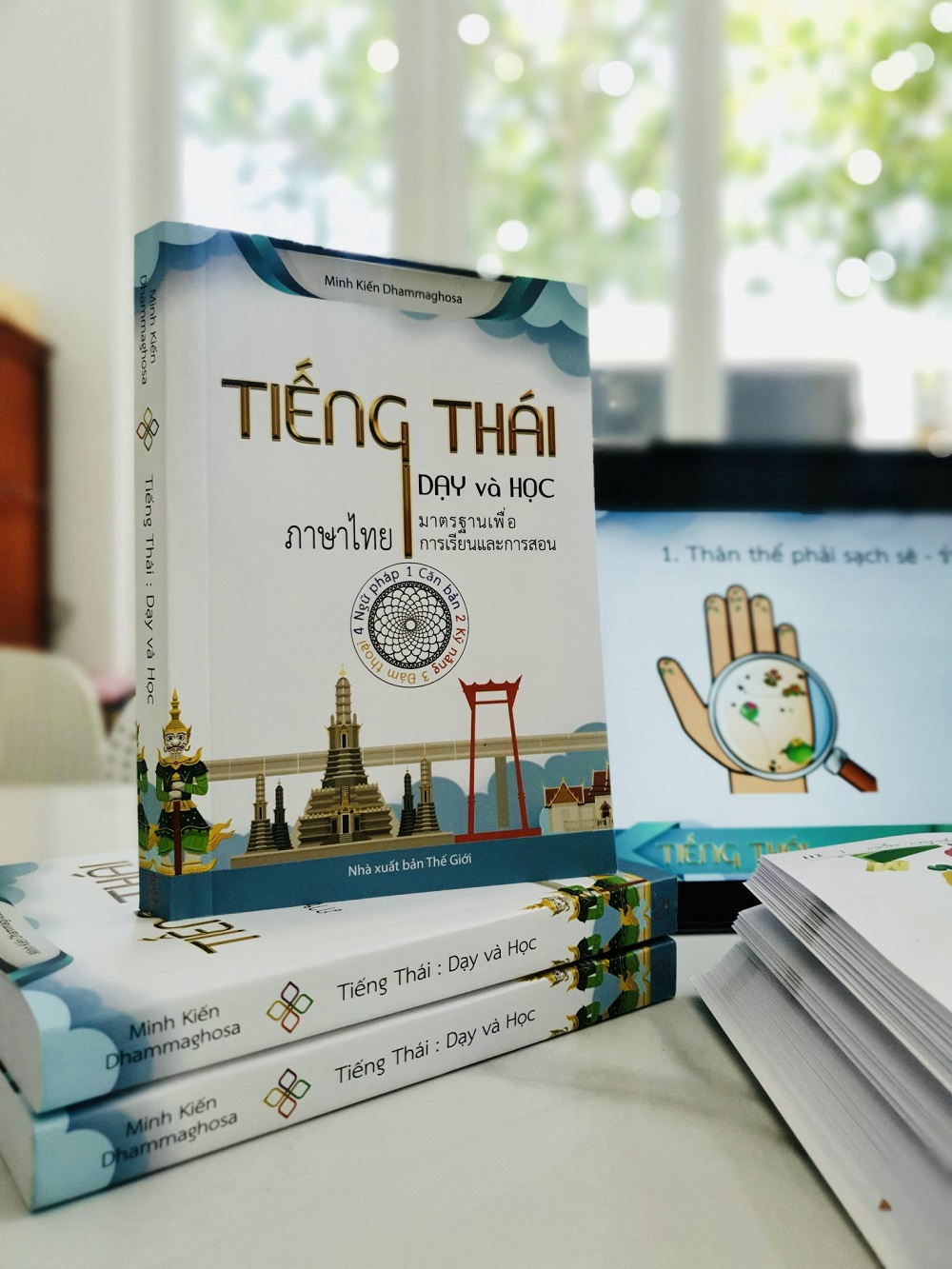 Tài Liệu Học Tiếng Thái: Hướng Dẫn Chọn Lựa và Phương Pháp Học Hiệu Quả Gallery 1
