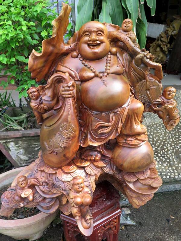 Tượng Di Lặc Đứng Bằng Gỗ Gallery 1