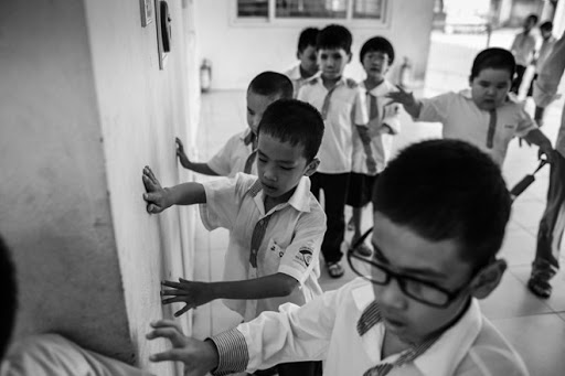 Người Khiếm Thị Là Gì? Gallery 1