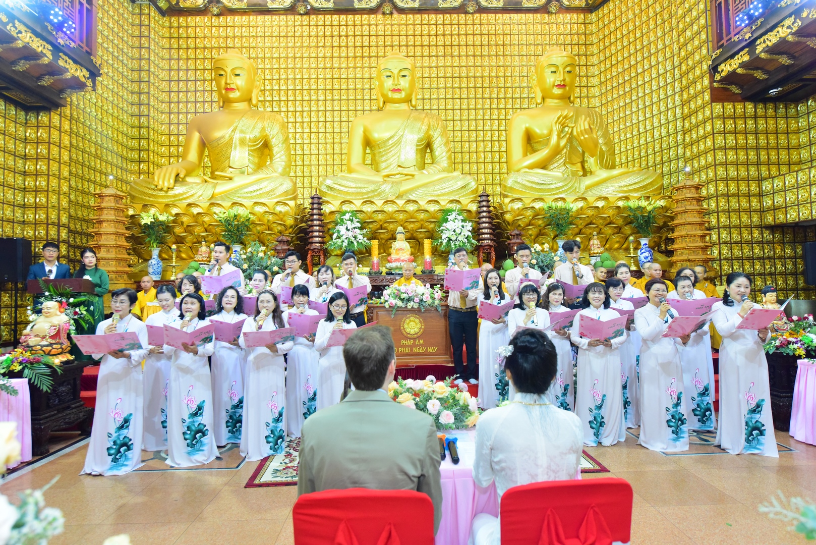 Lễ cưới ở chùa gọi là gì? Gallery 1