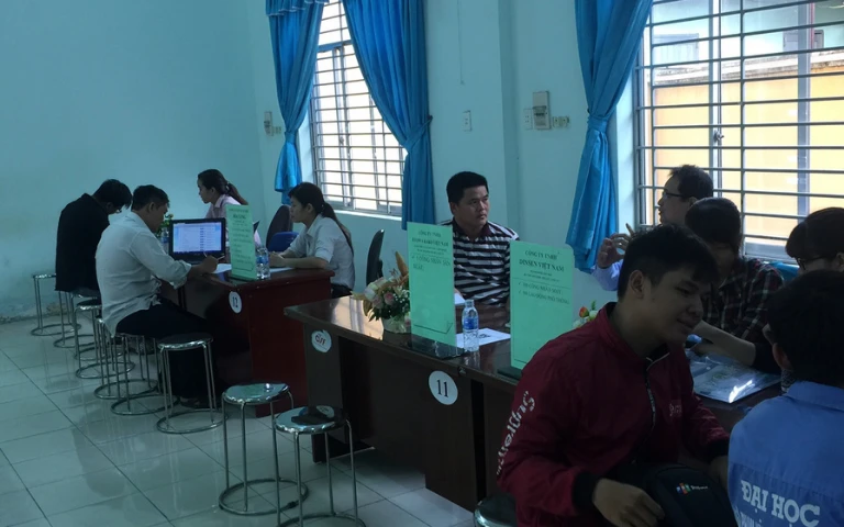 Trung Tâm Giới Thiệu Việc Làm Cần Giuộc: Tìm Việc Làm Nhanh Chóng & Hiệu Quả Gallery 2