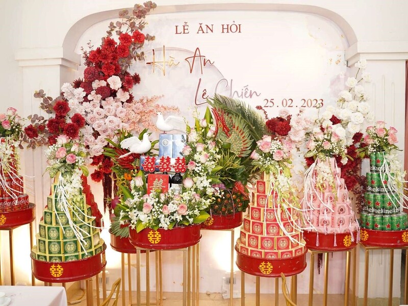 Bao Giờ Sính Lễ Anh Trao?