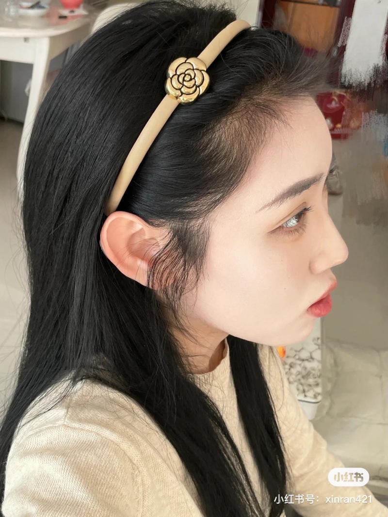 Cách Đeo Bờm Tóc Đẹp Gallery 2