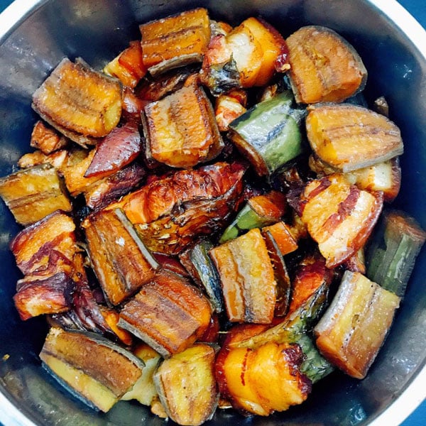 Cách Kho Cá Với Chuối Xanh
