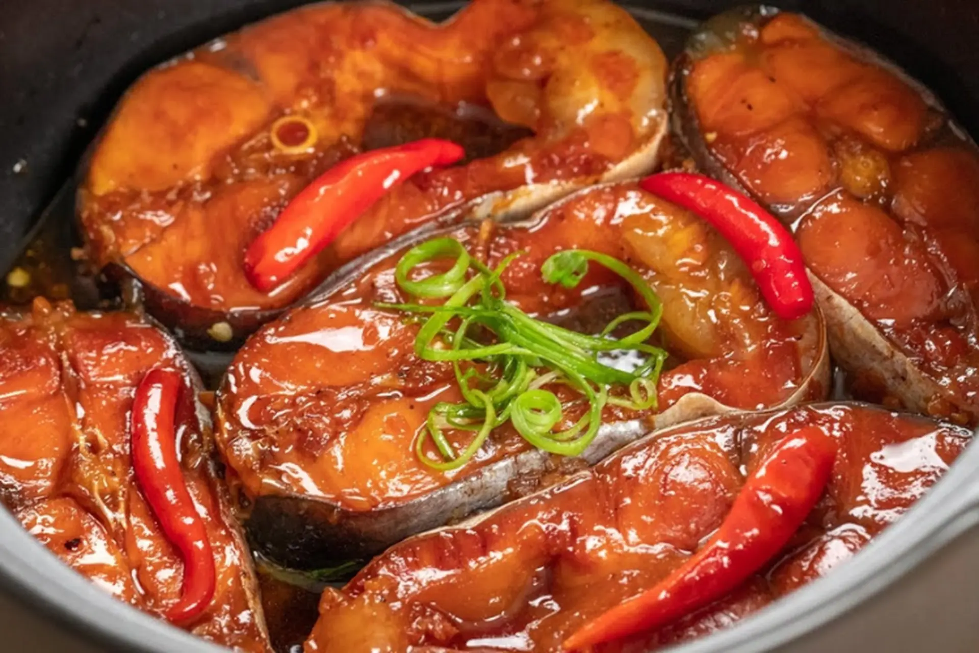 Cách Làm Cá Chép Kho Tộ Ngon Tuyệt Vời