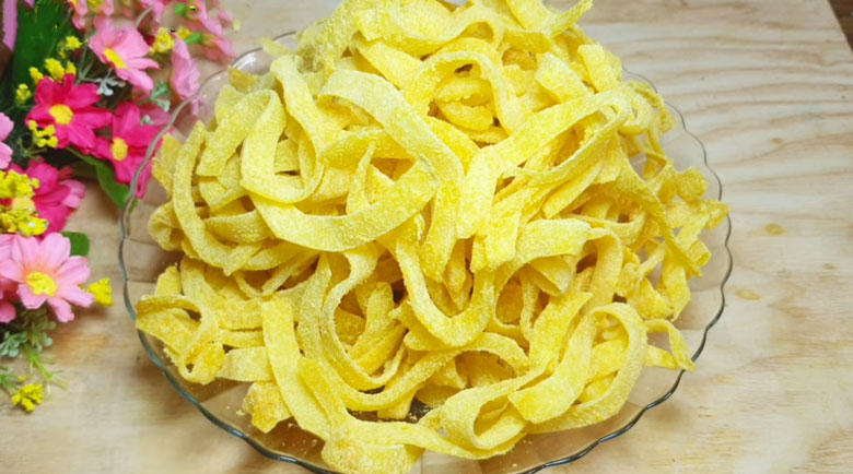 Cách Làm Mứt Dừa Màu Vàng Đẹp Mắt, Ngọt Ngào