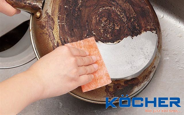 Cách Làm Sạch Bên Ngoài Xoong Nồi