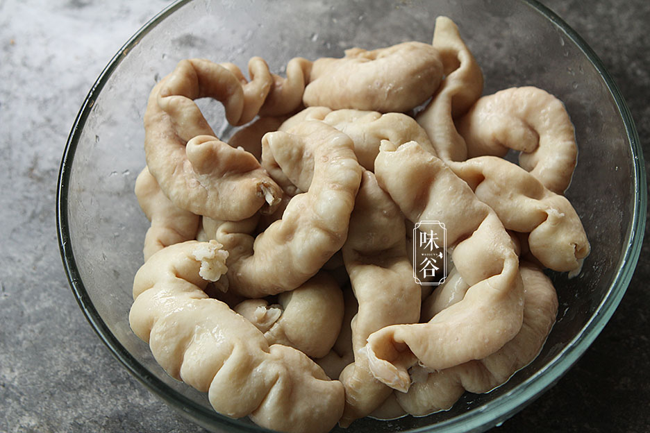 Cách Làm Sạch Ruột Già Heo