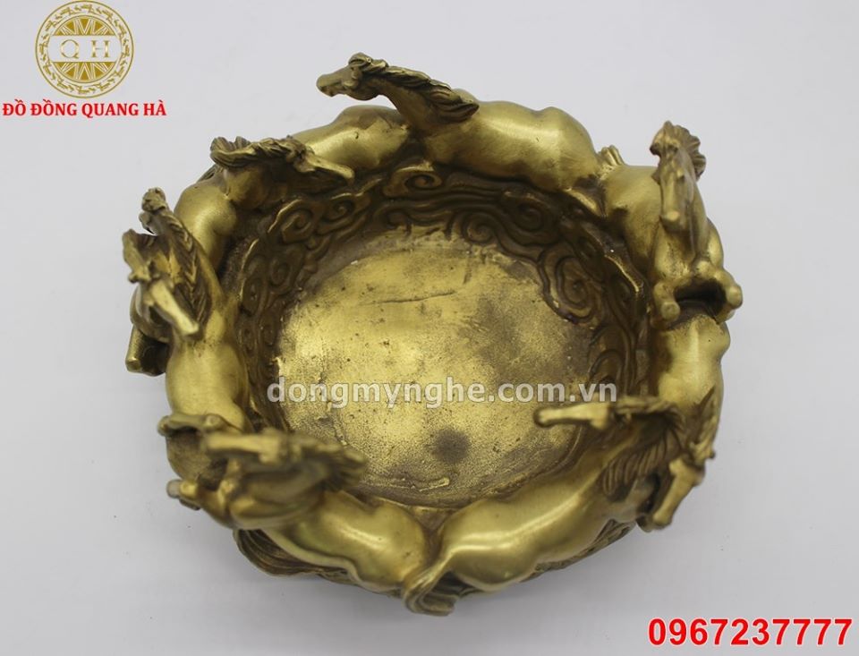 Gạt tàn thuốc độc lạ: Khám phá những thiết kế ấn tượng Gallery 2