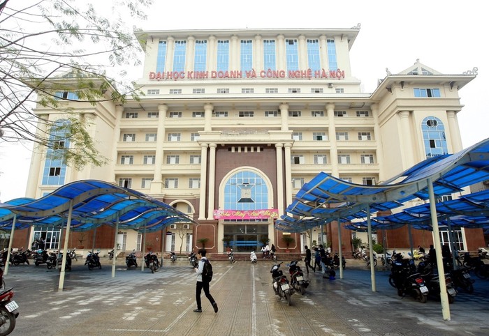 Học phí Đại học Kinh doanh và Công nghệ Hà Nội Gallery 2
