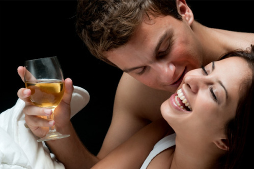 Cách Vờn Đàn Ông Hiệu Quả - Bí Quyết Thu Hút Và Giữ Chân