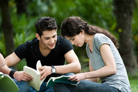 Có Nên Ghen Với Bạn Thân Của Người Yêu? Gallery 2