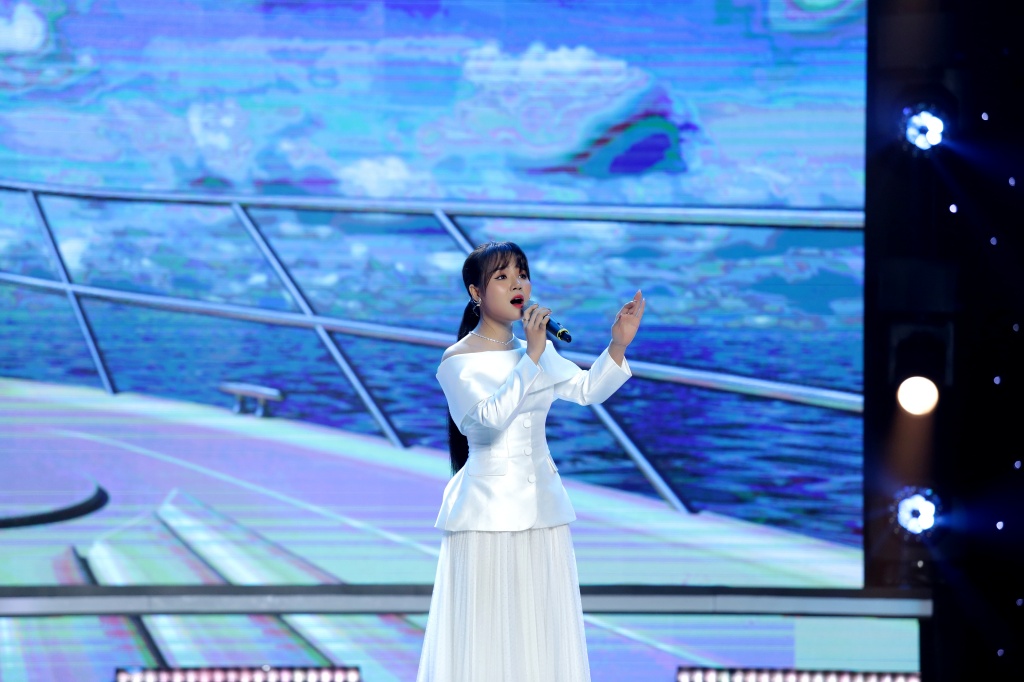 Sao Vẫn Còn Mưa Rơi Gallery 1