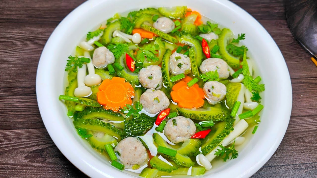 Canh Cá Thác Lác Khổ Qua