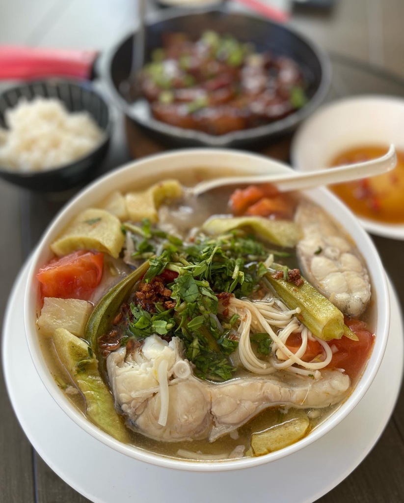 Canh Chua Cá Bống Lau