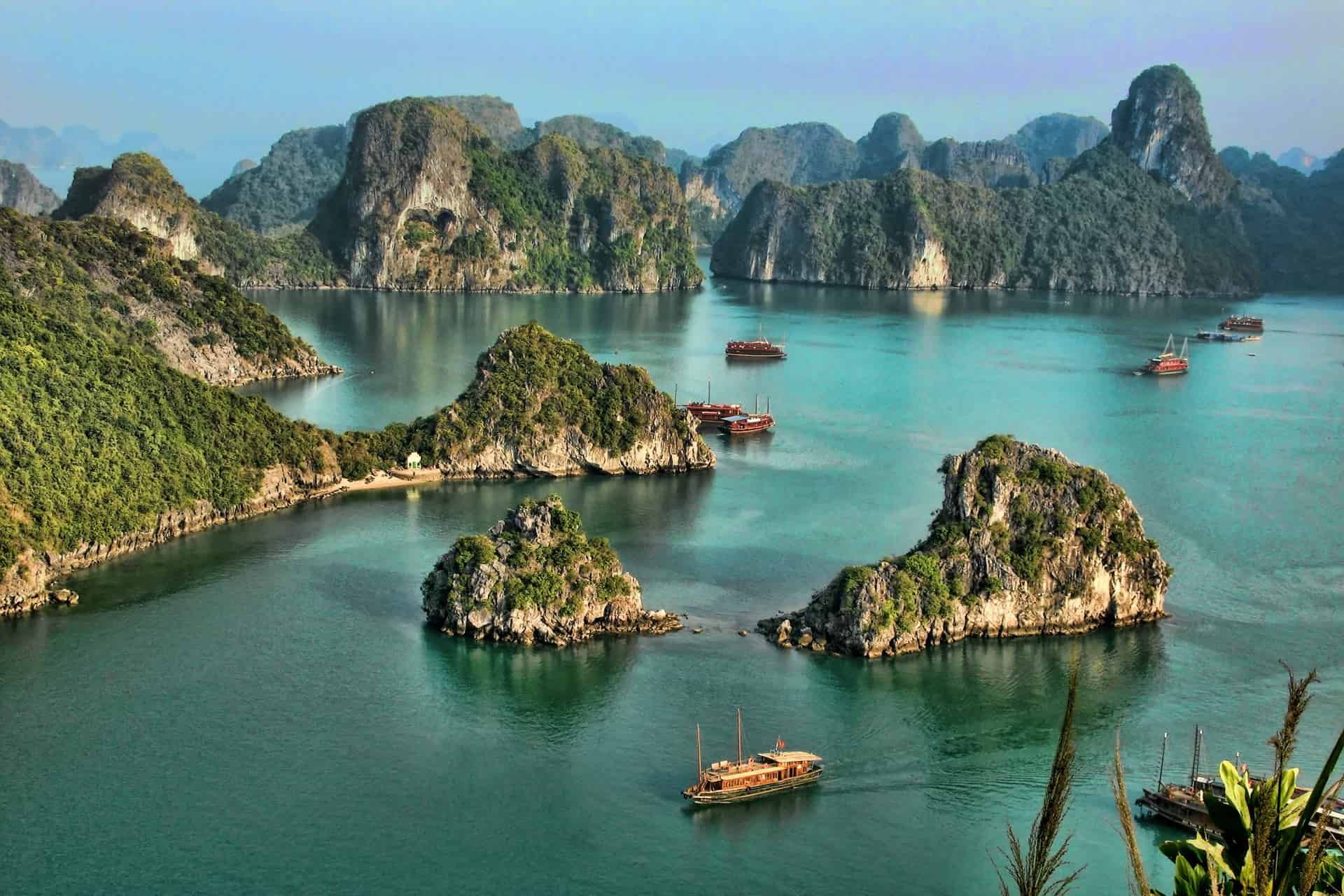 Cảnh Quan Thiên Nhiên Việt Nam: Kỳ Quan Thiên Nhiên Tuyệt Đẹp