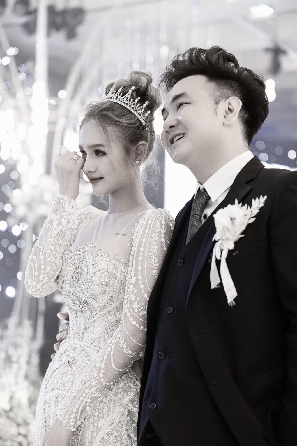 Chồng Xoài Non Là Ai? Gallery 1