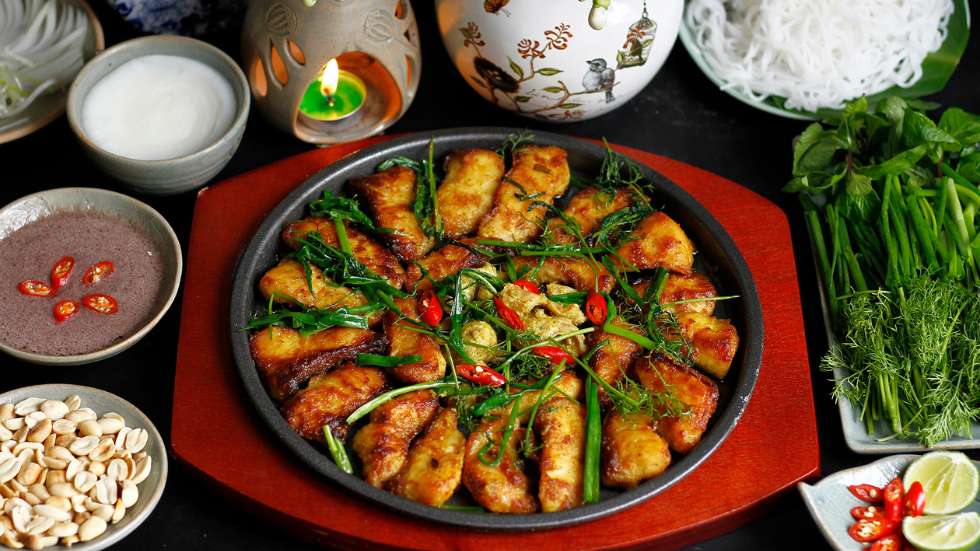 Chả Cá Lã Vọng Hà Nội, Hoàn Kiếm: Hương Vị Truyền Thống Đốn Tim Khách Du Lịch