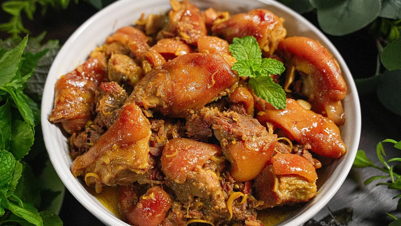 Chân Giò Nấu Gia Vị Cay