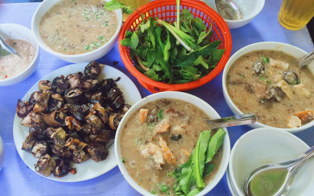 Cháo Lòng Thuốc Bắc: Món Ăn Bổ Dưỡng Và Hấp Dẫn