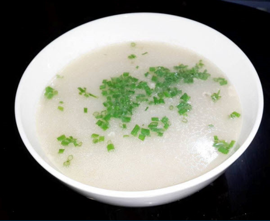 Cháo nóng húp quanh: Món ăn ấm lòng ngày đông giá