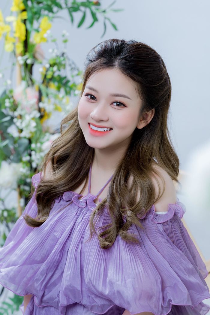 Út Nhị Quê Ở Đâu? Gallery 1