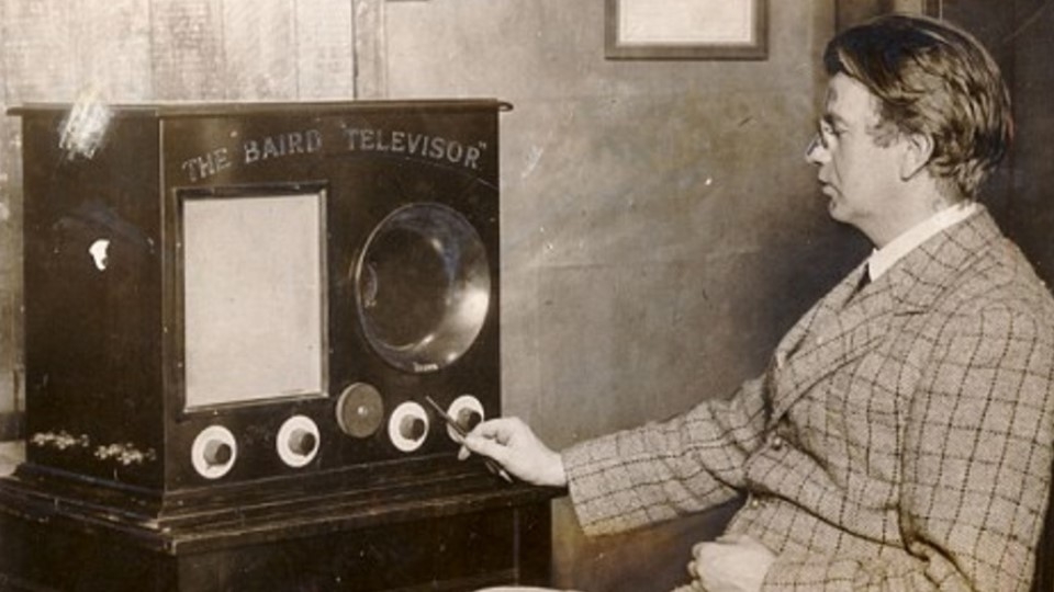 Chiếc TV đầu tiên trên thế giới là gì?