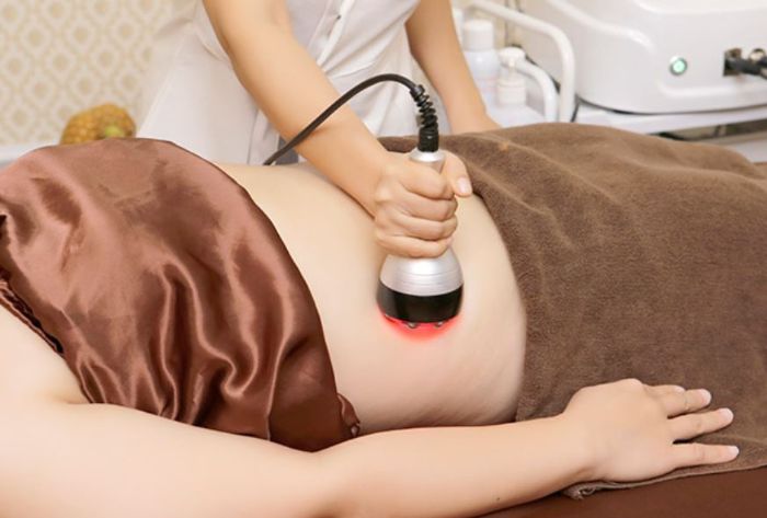 Chiếu Đèn Hồng Ngoại Giảm Mỡ Bụng Có Hiệu Quả Không?
