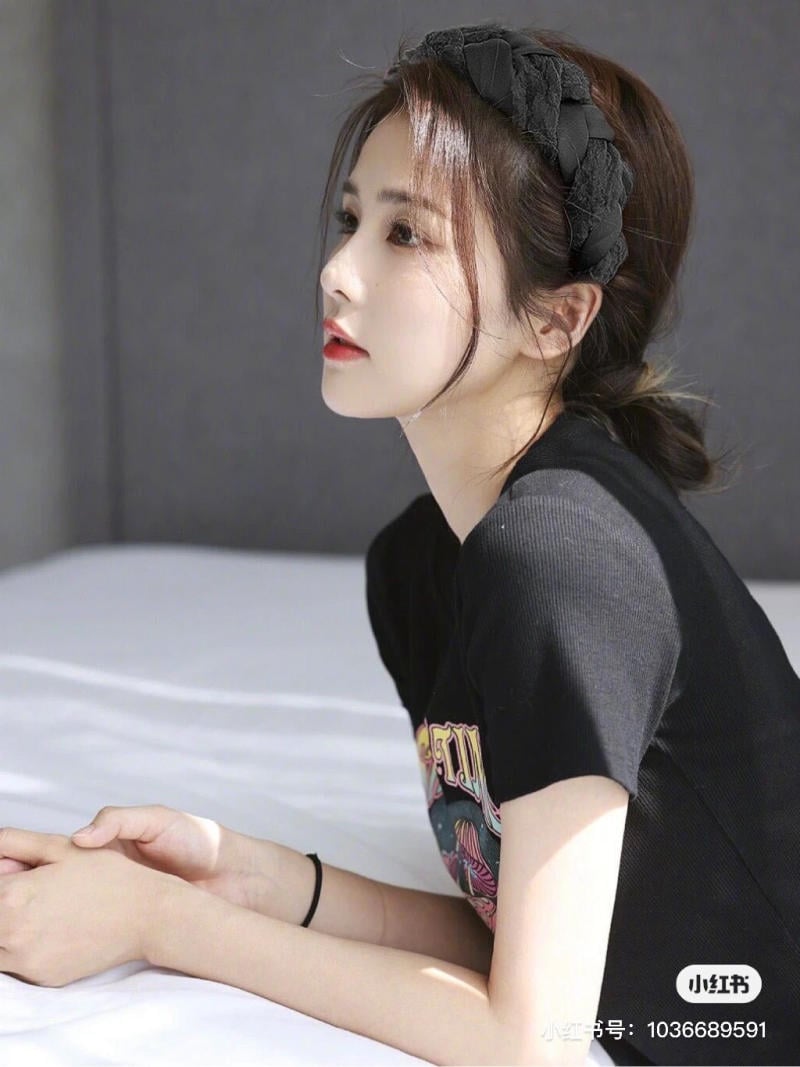 Cách Đeo Bờm Cho Tóc Ngắn Gallery 1
