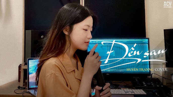Chợt Nhìn Em Xa Tầm Với