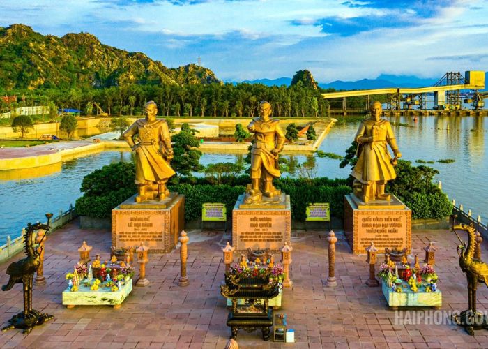 Chùa Bạch Đằng Giang