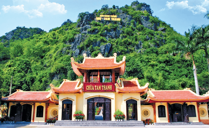 Chùa Tam Thanh Lạng Sơn - Ngôi Chùa Cổ Kính Trên Núi Tam Thanh