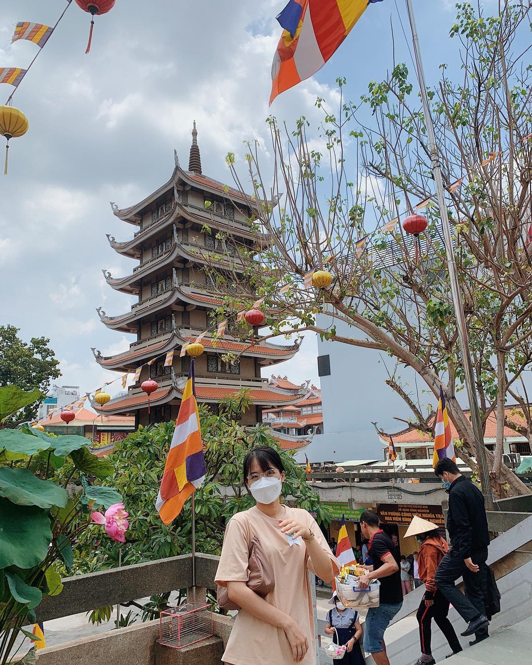 Những Ngôi Chùa Yên Tĩnh Ở TPHCM Gallery 2