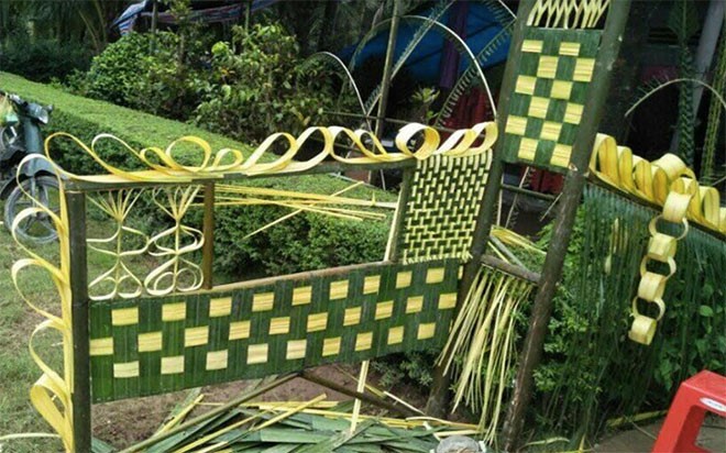 Cổng Trại Bằng Lá Dừa: Hướng Dẫn Chi Tiết, Đẹp Mắt & Bền Chắc Gallery 1