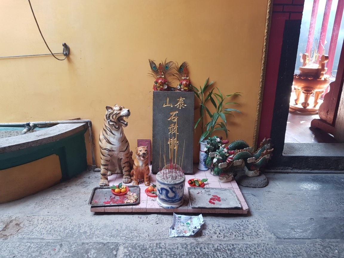 Có Nên Thờ Ông Hổ Trong Nhà?