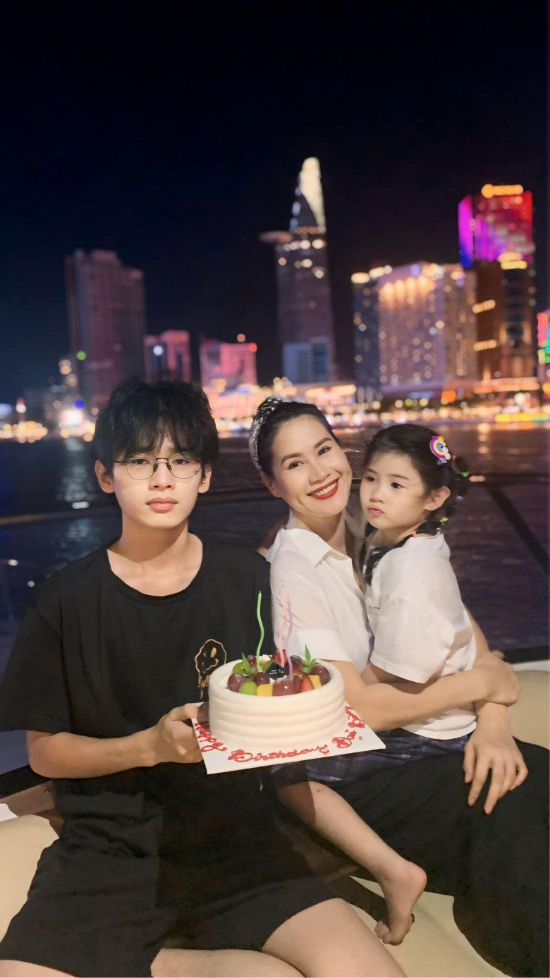 Con Trai 15 Tuổi Ương Bướng: Cách Giúp Con Vượt Qua Giai Đoạn Khó Khăn