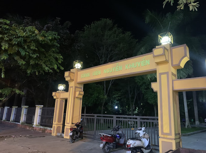 Công viên Nguyễn Khuyến - Khu nghỉ dưỡng xanh giữa lòng thành phố