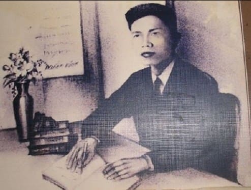 Nguyễn Bính: Thi sĩ tài hoa của làng quê Việt Nam Gallery 1