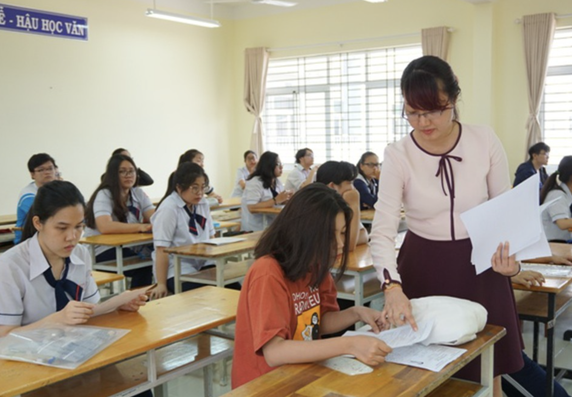 Có nên học ở [Tên Trường/Trung Tâm]? Gallery 1