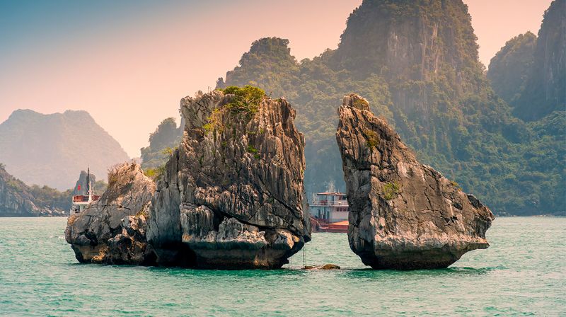 Vịnh Hạ Long - Kỳ Quan Thiên Nhiên Thế Giới
