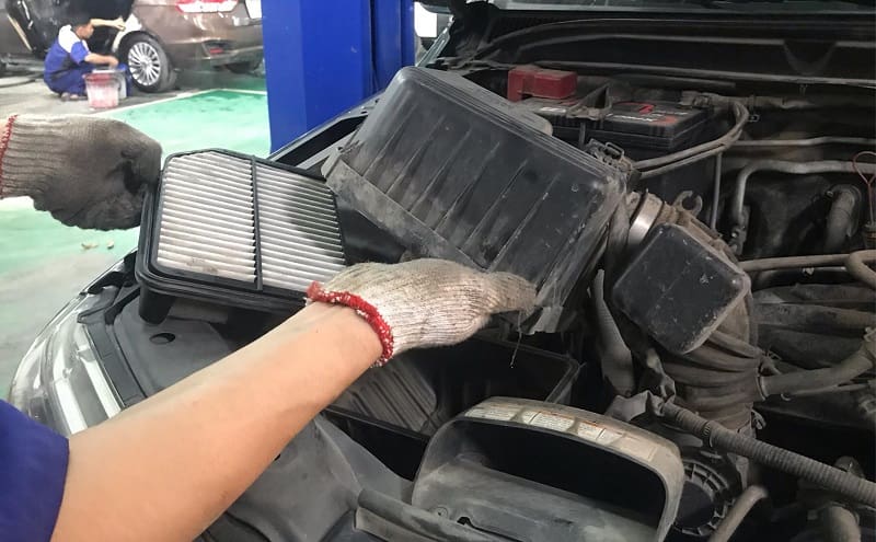 Bao lâu thay lọc gió ô tô 1 lần? Gallery 2