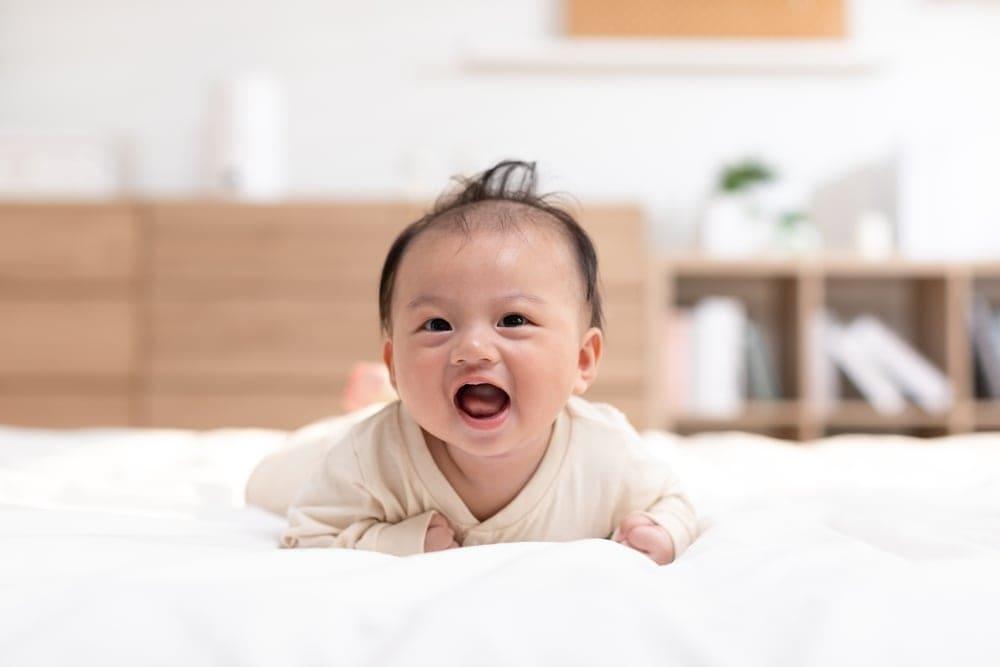Dấu hiệu trẻ biết trườn Gallery 2